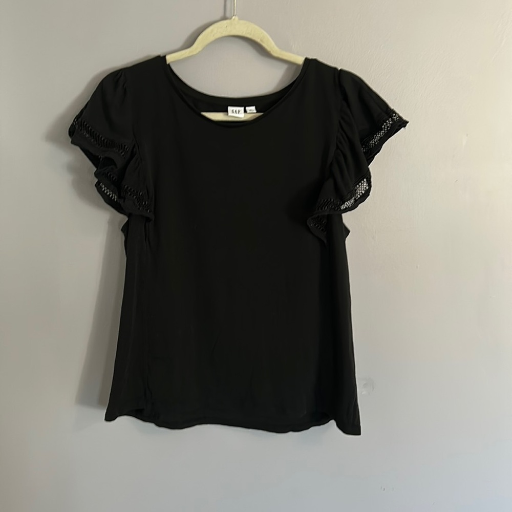 Gap Capped Sleeve Shirt